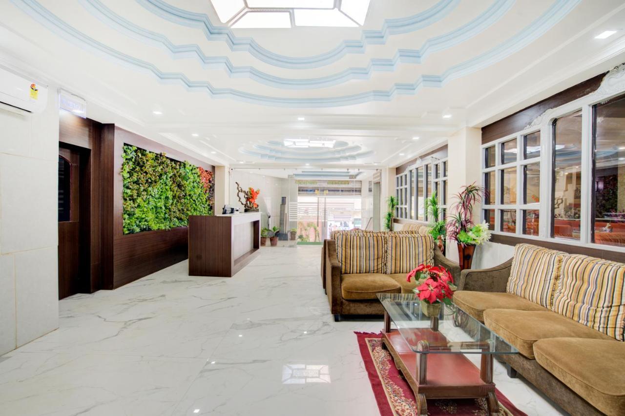 Hotel Mahadev Palace Deoghar Eksteriør bilde